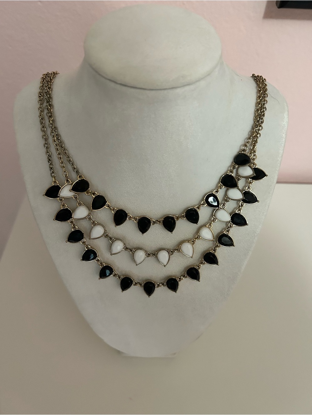 Layered Black and White Teardrop Necklace